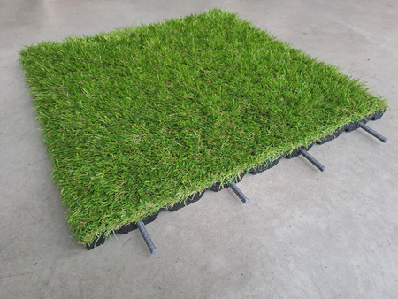 Gumowa płyta chodnikowa ze sztuczną trawą / 25 mm / 0,5x0,5m / SCP Select